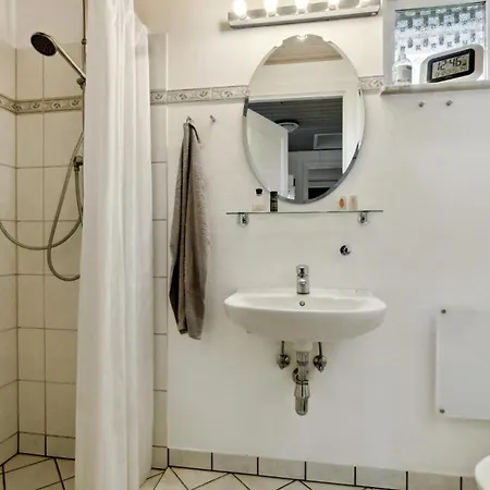 3 Bedroom Beautiful In